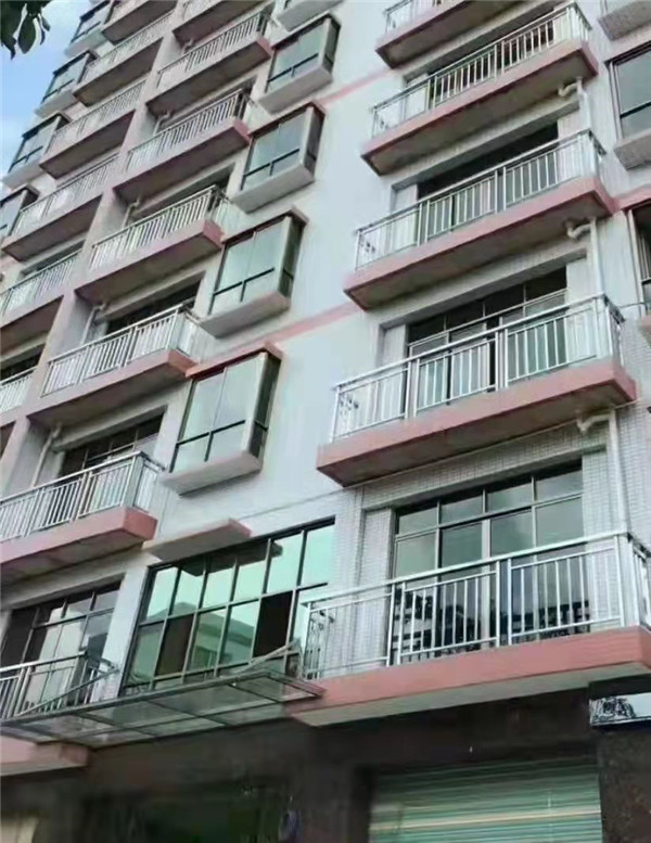 東莞茶山中心小產權房在售樓盤【中央公館】出售  中心區地段電梯洋房 4980元/m2起 首付6成，分期3到5年(圖文)