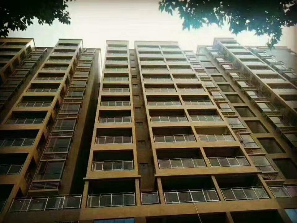 東莞大朗洋坑塘小產(chǎn)權(quán)房新樓盤【松湖錦城】出售 3棟120戶 戶型方正 松山湖0距離 均價5200元/㎡ (圖文)