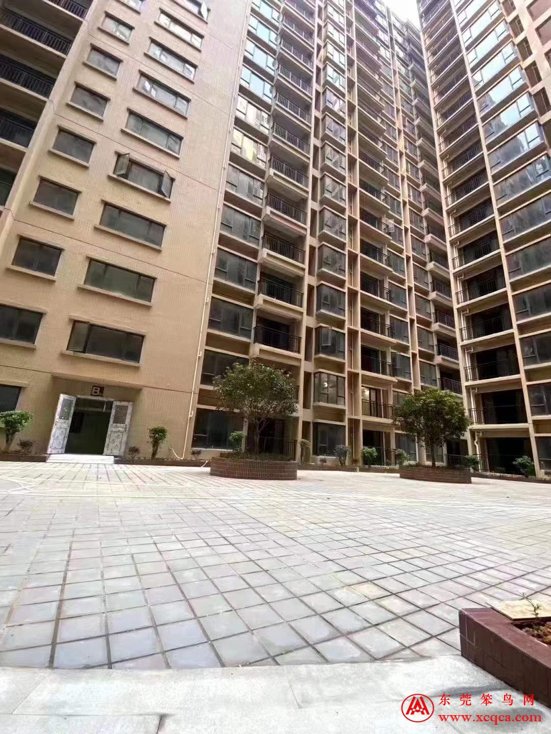 東莞大朗松山湖旁6棟花園小區(qū)【松湖·明珠】空中花園雙層停車場 4880元/平米(圖文)