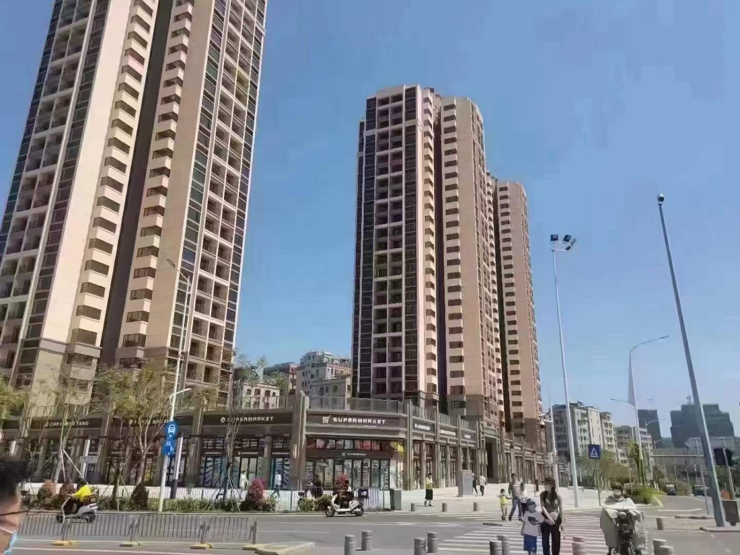深圳坂田【坂雪悅府】統(tǒng)建樓三棟花園小區(qū) 商品房品質(zhì) 均價27000元/平(圖文)